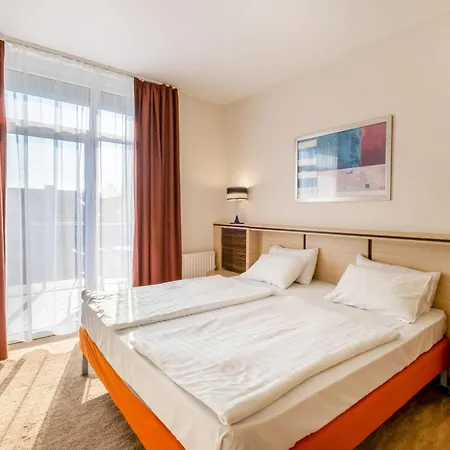 A41 Penthouse Апартаменты Шиофок